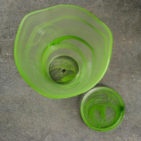 Flower pot with the pallet "Christina" is large, alabaster green 1.8 liters-2
