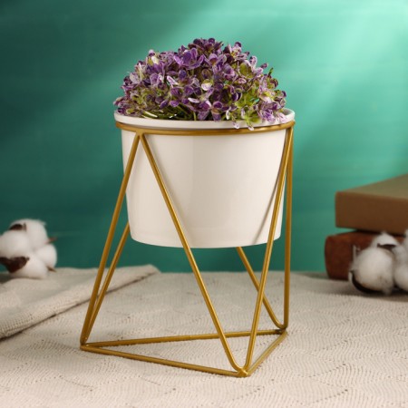 Pot on the stand "Glass" white with gold, 14x11x15cm