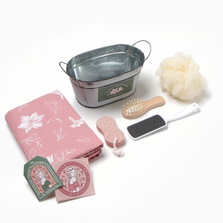 Gift set "Lilies" with a towel (5 items)-2