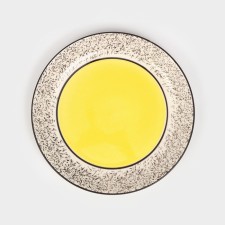 Ceramic plate 