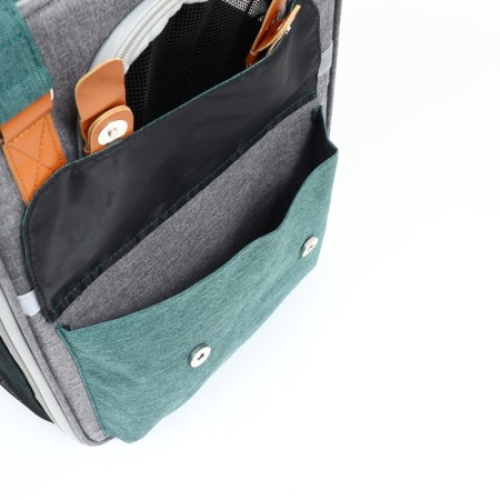 An animal carppet-carrier, 52 x 22 x 41 cm, green-5