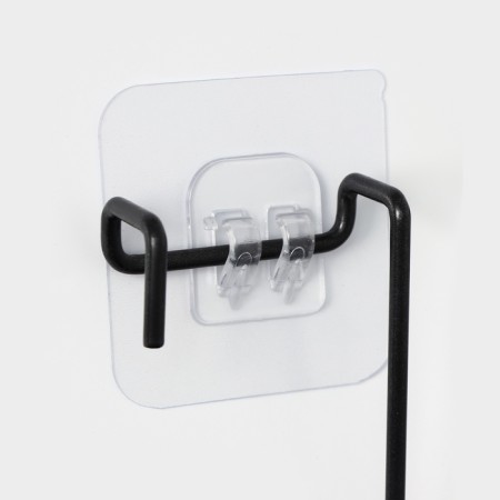 The holder is universal, 14 × 15 cm, the color is black-4