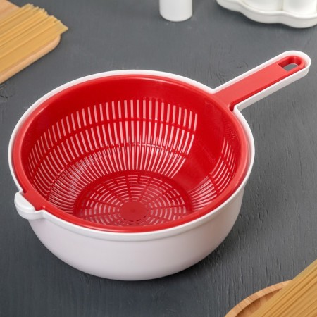 A colander with a pallet, d = 25 cm, plastic, color mix-6