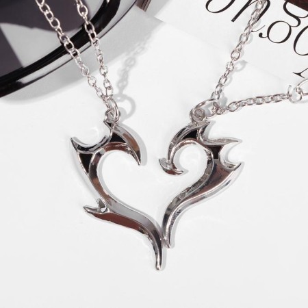 Kulons "Demetrons" burning heart, color black silver, 45 cm