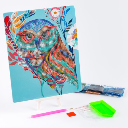 Diamond embroidery with a partial filling of “owl-beautiful” with a stand