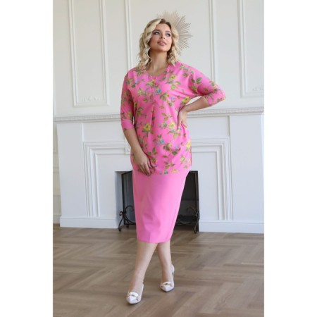 Female suit, size 60-15