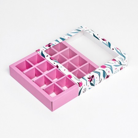 Box for 16 sweets, "tulips" 17.7 x 17.7 x 3.8 cm-3