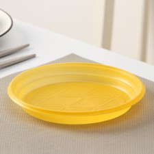 Disposable dessert plate, d = 16.5 cm, yellow color
