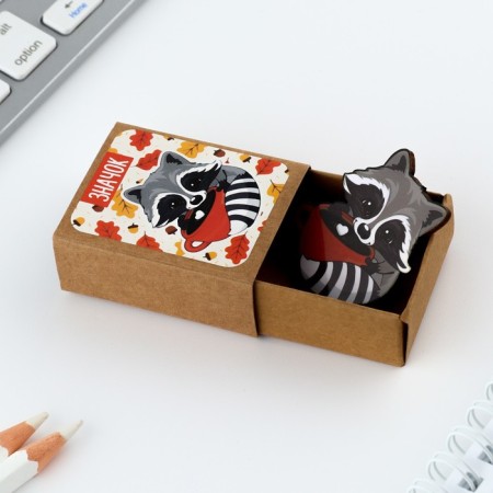 Icon in the box "Raccoon" 5 x 4 cm