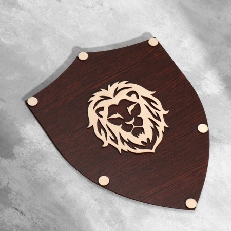 Wooden souvenir "Lion."