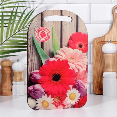 Defense and serving board with the "best hostess" decor 29.25x18.75x0.55 cm, plywood