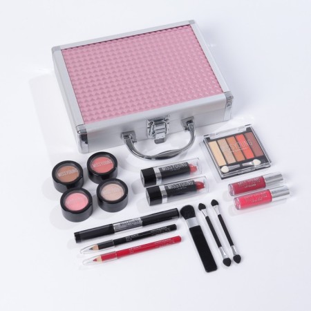 A set of professional cosmetics "Miss Young" No. 9-6