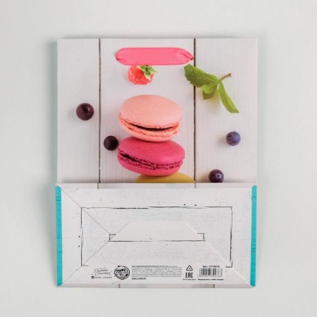 Package Gift Laminated Vertical, Packaging, "Tasty", MS 18 x 23 x 8 cm-3