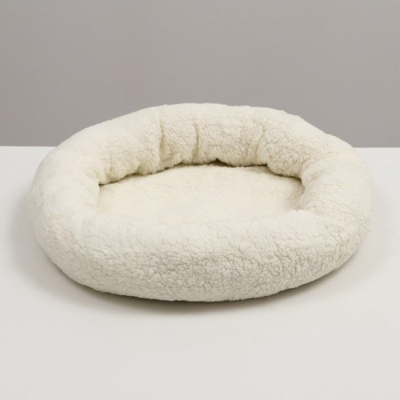 Lynchik for dogs and cats "comfort", soft fur, 50 x 42 x 11 cm, milk-1