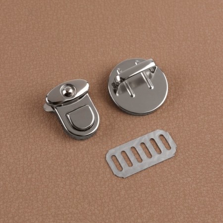 Bag Fraille, 2.5 × 2.5 cm, silver color-2