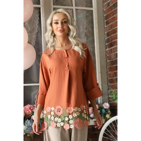 Female blouse, size 42-8