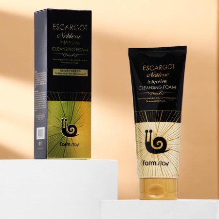 Farmstay cleansing face foam, with mucin of a royal snail, 180 ml