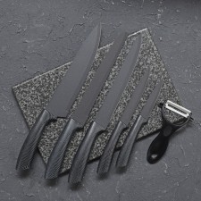 A set of kitchen accessories 