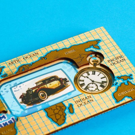 An envelope for money with a wooden element "Happy Birthday!" Auto-3