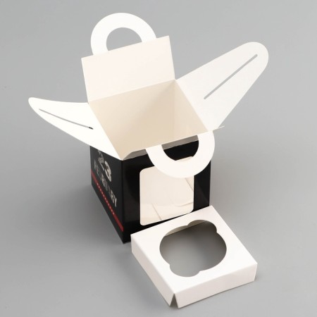Box for 1 cupcake, "February 23", 9.2 x 9.2 x 11.1 cm, confectionery packaging-4