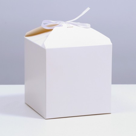 Folding white box, 14 x 14 x 14 cm