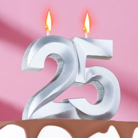 Candle in the cake jubilee "line", number 25, silver