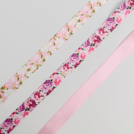 A set of satin ribbons "Pion" 14 x 19 cm, 3 pcs.-3