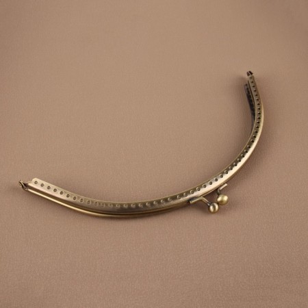 Farmoire sewing "semicircle", 20 × 9 cm, bronze color