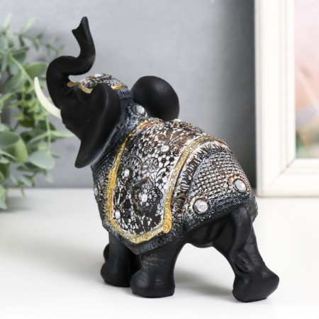 Polystone souvenir "Elephant in a silver blanket with flowers" 18.5x7x16 cm-1