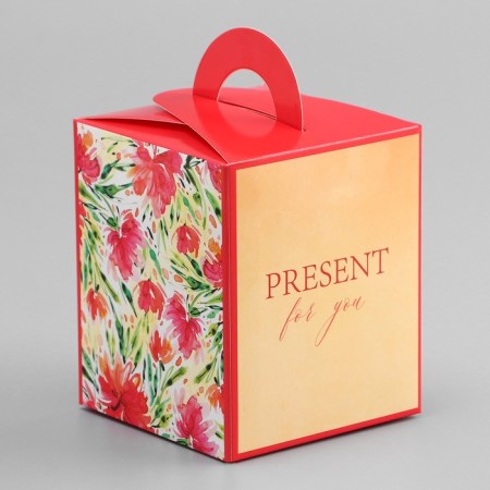 Box for 1 cupcake, "Present", 9.2 x 9.2 x 11.1 cm, confectionery packaging-2