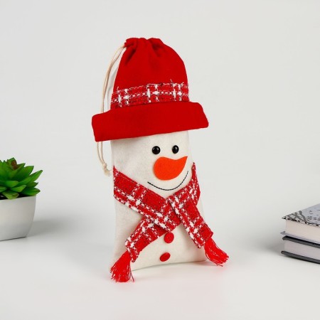 Bag for gifts "Snowman with a scarf"-1