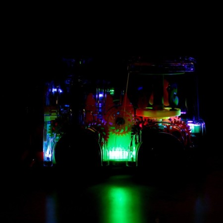 The locomotive "gears", light and sound effects, works from batteries-4