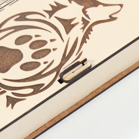 Casket "Wolf" 17x8.5x3 cm-2