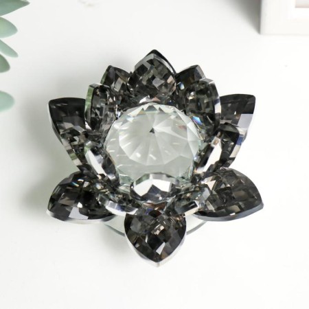 Souvenir glass "Black lotus" 10x10 cm-1