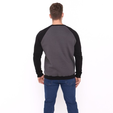 The male sweatshirt was launched, the color is black, size 48-1