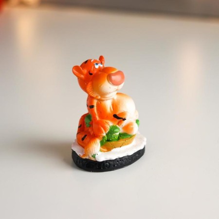 Souvenir Polystone "Red Tigrick Bath Procedures" MIX 6x4x5.5 cm-3