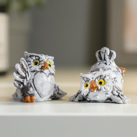 Polystone souvenir "Eagle Bill with a Bedes" MIX 4x4.1x3 cm-1