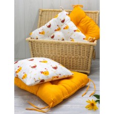 Decorative pillow, size 40x40 cm, yellow color