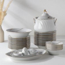 Service of the porcelain 