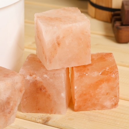 Salt Cubes 50*50 mm, bucket 2 kg-1