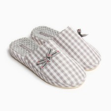 Women's slippers, size 40