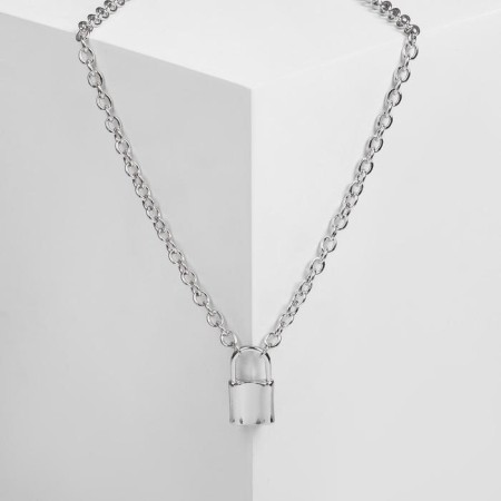 Piece "chain" castle, silver color, 50 cm