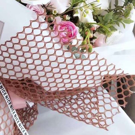 Babblez flowers mesh, white, 0.6 x 4.5 m-2