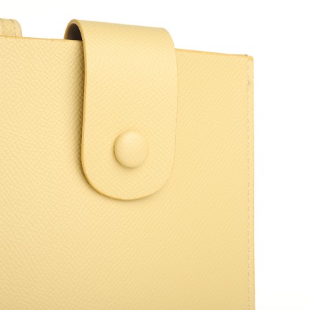 Female bag, cross-bodi, on the magnet, the color is yellow-3
