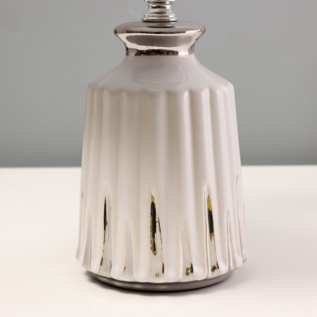 Board lamp "Nicole" E14 40W silver white 20x20x33cm-3
