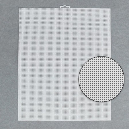 Embroidery canvas, 26 × 33 cm, white color