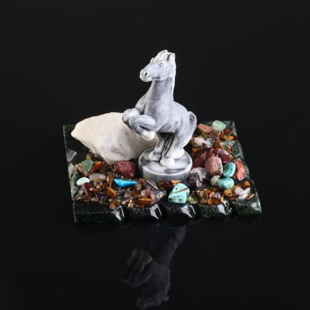 Souvenir "Horse on the Highs", coil, marble-3
