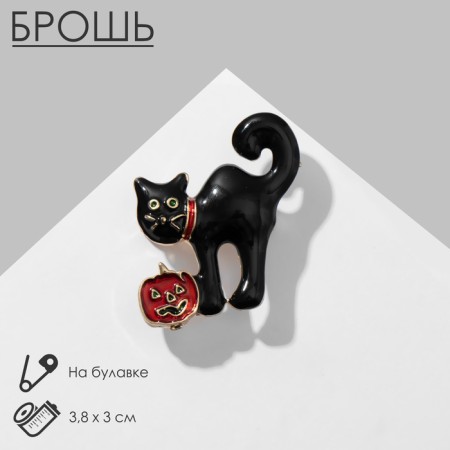 Brooch "Cat" Taled with pumpkin, colored in gold