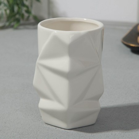 A glass for “white” toothbrushes 11 x 7.5 cm-2