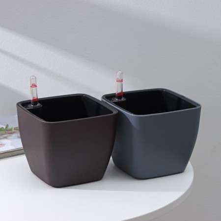 Kashpo for flowers with an auto -watering unicum, plastic, 2.3 l, color mix-7